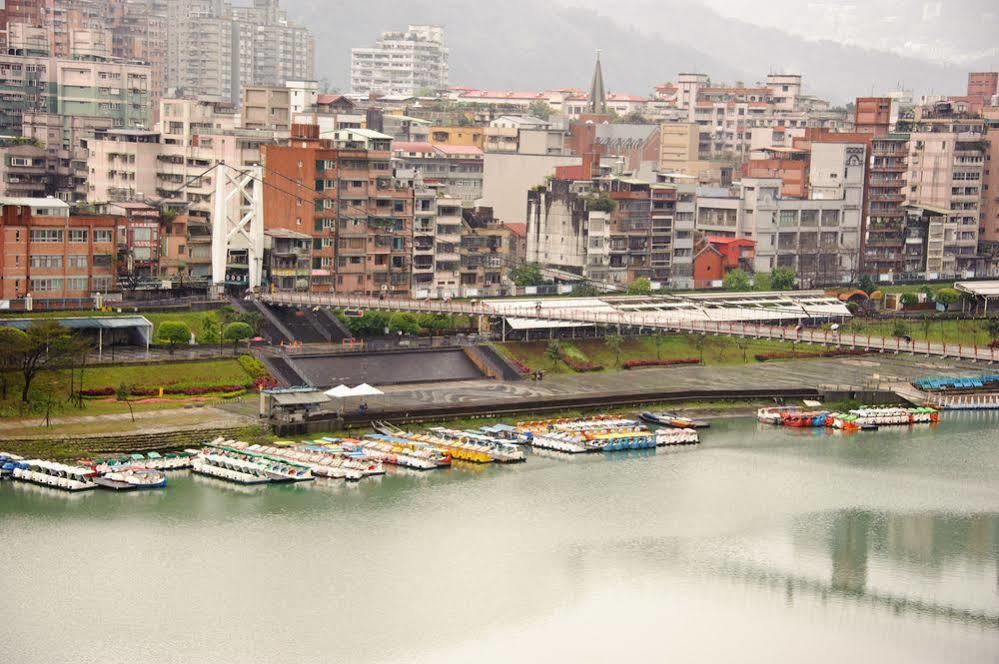 Bitan Hotel Xindian Extérieur photo